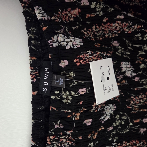 Floral Black Dress - Picture 5 of 7